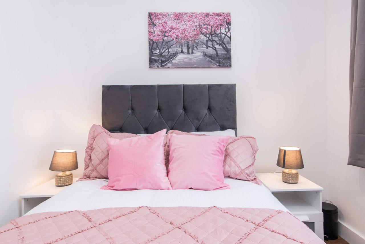Sublime Stays Webberley Stylish Studio Stoke City Centre Εξωτερικό φωτογραφία
